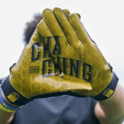 Black/Gold ChaChing Showtime Receiver Gloves